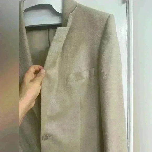 YVES SAINT LAURENT FROM DILLARD’S MENS STORE BLAZER IN BEIGE COLOR SIZE M - Picture 4 of 10
